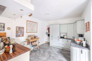 Photo 9- click for photo gallery